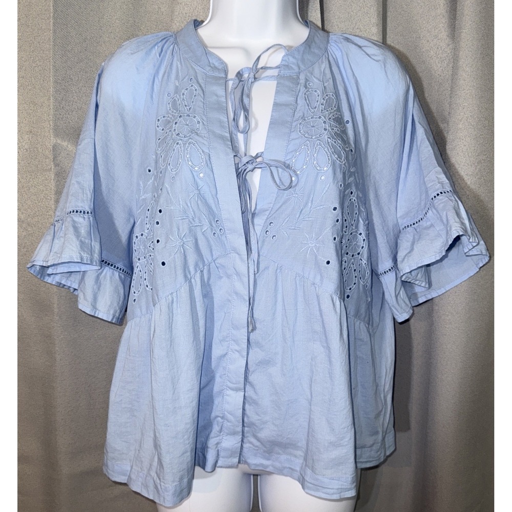 NWT Gap Factory Splitneck Tie Front Top Blue Eyelet Embroidered Puff Sleeve M